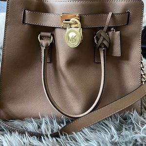 Excellent condition Michael Kors Handbag
